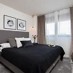 Roof View 4 By Interhome *
